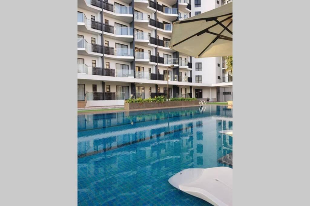 Casa Raudhah @ Timurbay Seafront Residence Kampung Sungai Karang المظهر الخارجي الصورة