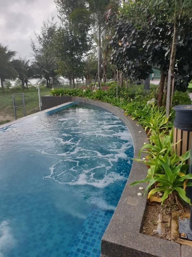 Casa Raudhah @ Timurbay Seafront Residence Kampung Sungai Karang المظهر الخارجي الصورة