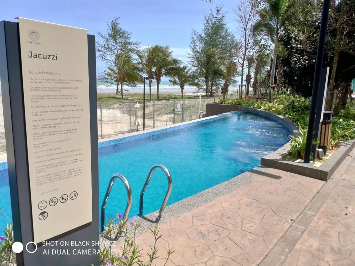 Casa Raudhah @ Timurbay Seafront Residence Kampung Sungai Karang المظهر الخارجي الصورة